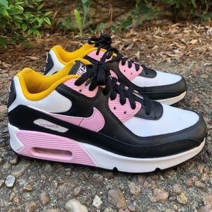 Women’s Nike air max size 7.5